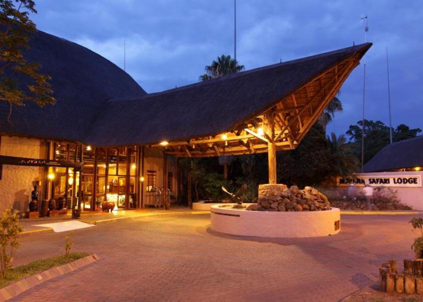  Kasane Hotel Exterior