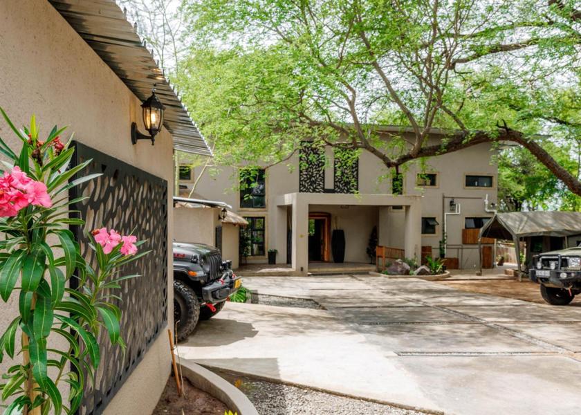  Kasane exterior view