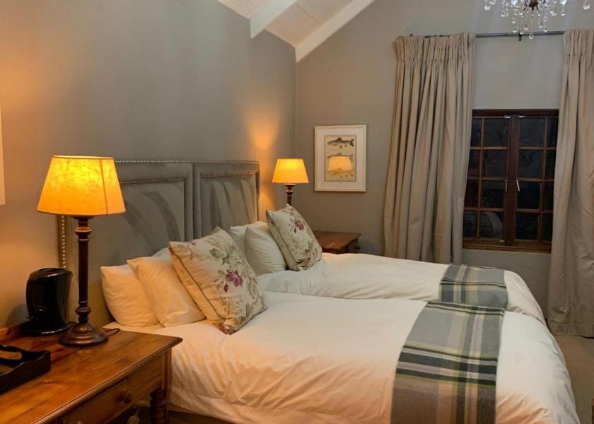 Mpumalanga Dullstroom Double Room with Lake View