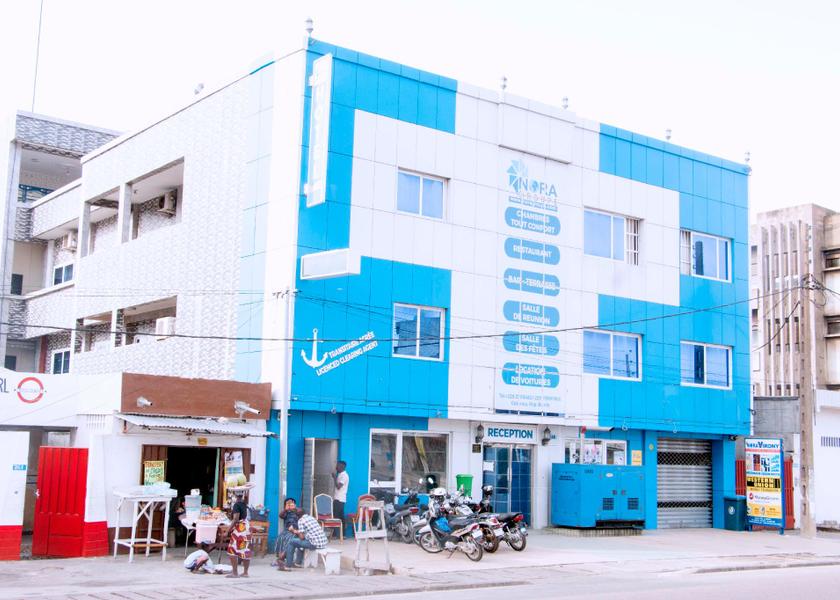  Cotonou Hotel Exterior