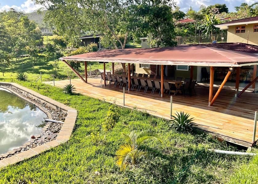  Hoima balcony/terrace