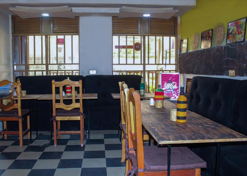  Kisoro balcony/terrace