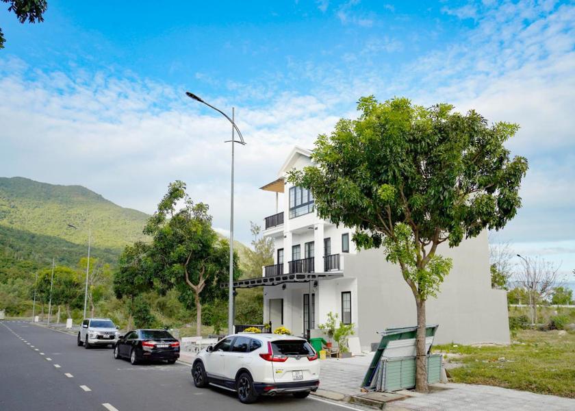 surrounding environment