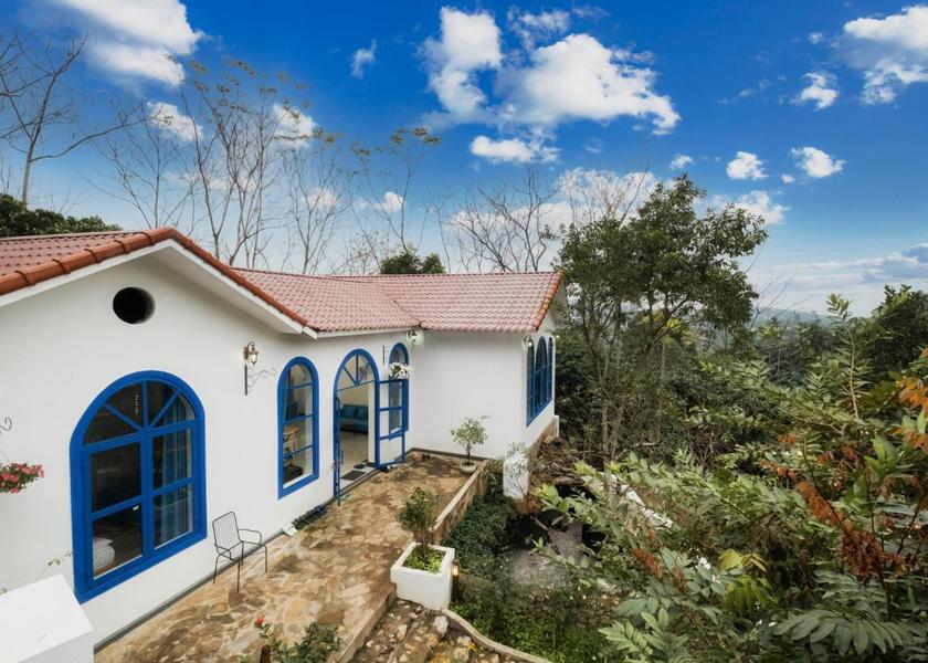  Hanoi Hotel Exterior