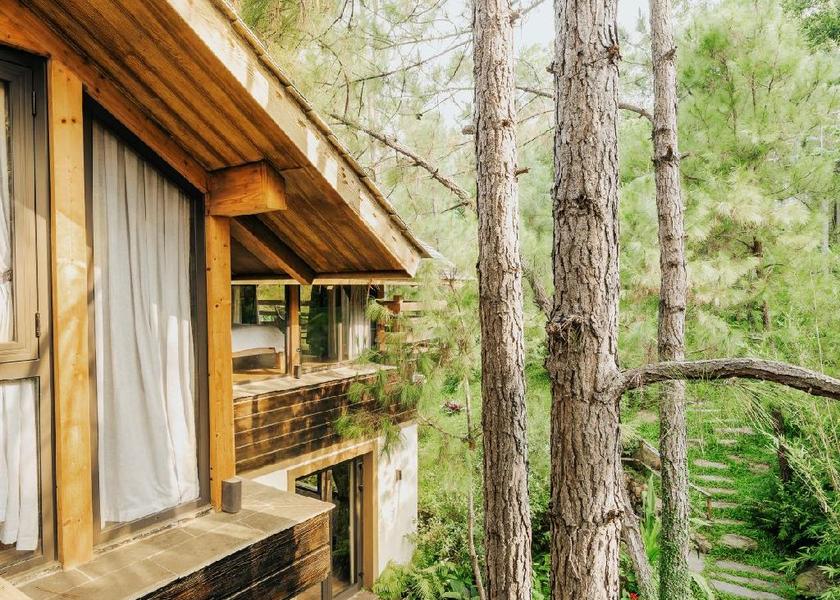  Hanoi Hotel Exterior