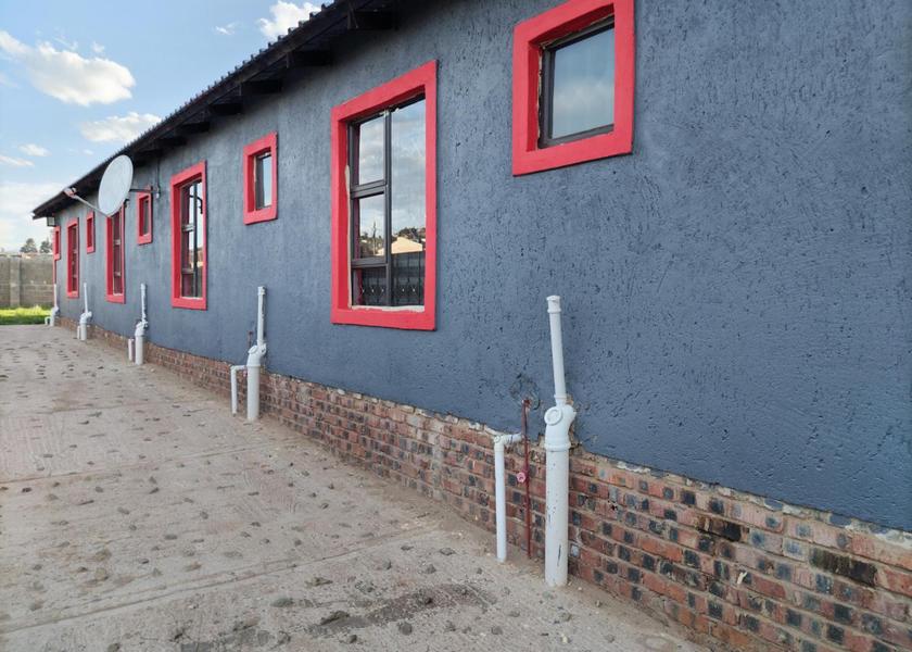 Free State Maluti a Phofung exterior view