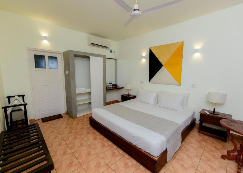 Galle District Hikkaduwa Deluxe Doubles