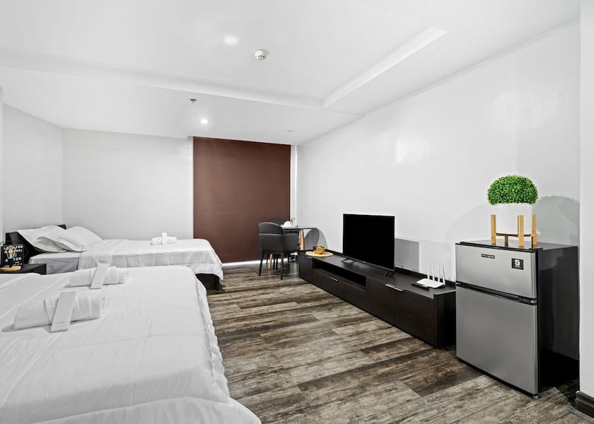  Taguig Room