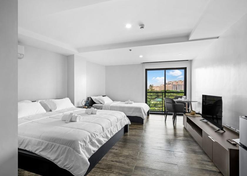  Taguig Room