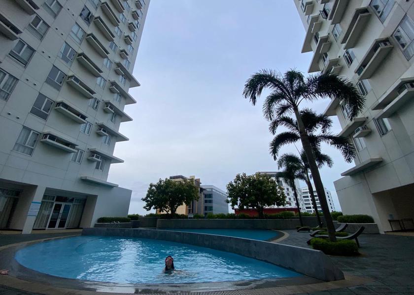  Muntinlupa swimming pool