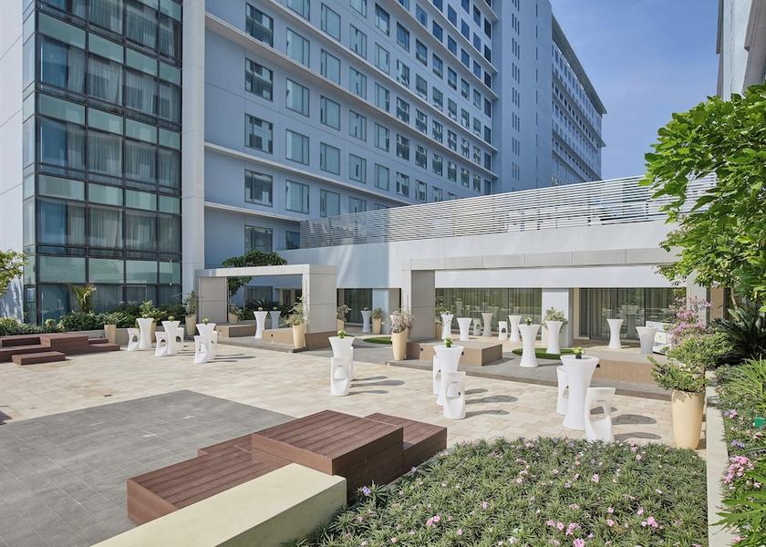  Parañaque Outdoor banquet area