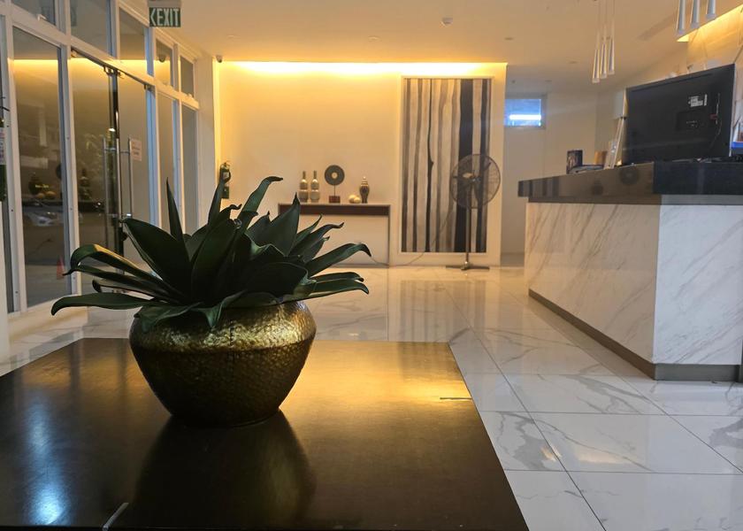  Pasig lobby