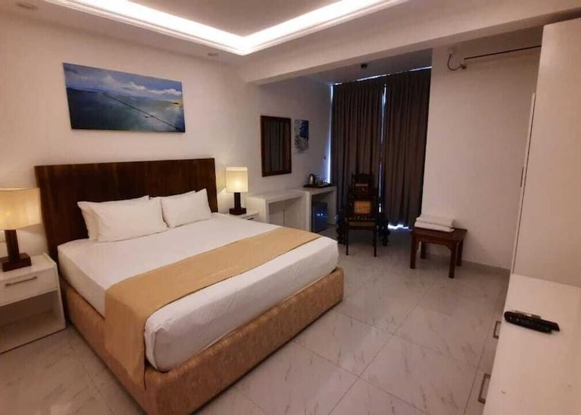Western Province Mount Lavinia Room