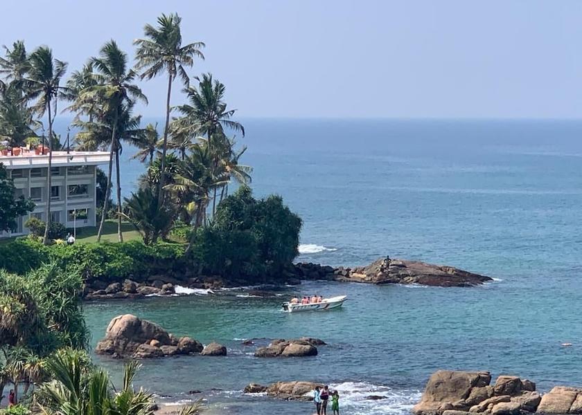 Western Province Mount Lavinia Terrace/patio