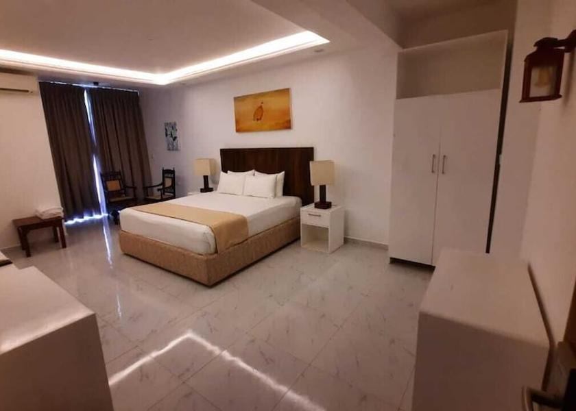 Western Province Mount Lavinia Room