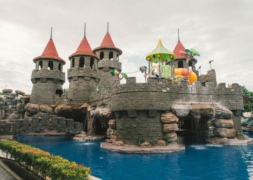 Central Visayas Mandaue Outdoor pool