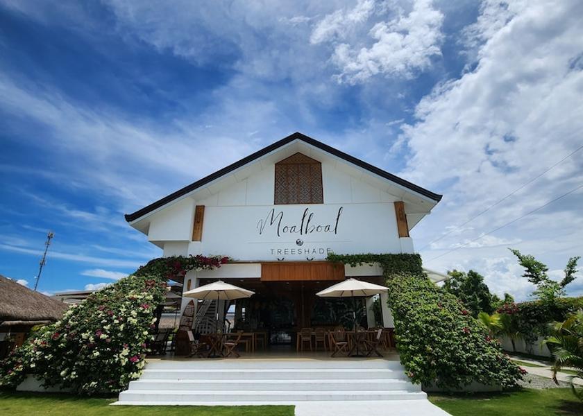 Central Visayas Moalboal Restaurant