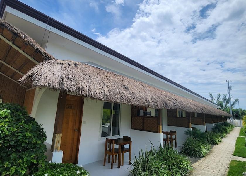 Central Visayas Moalboal Building design