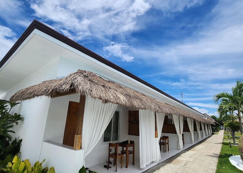 Central Visayas Moalboal Building design
