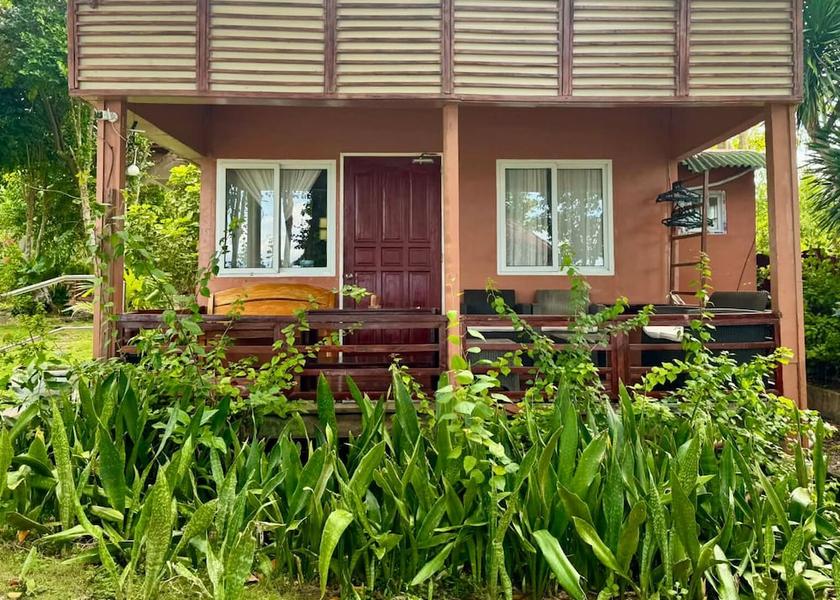 Central Visayas Moalboal Exterior