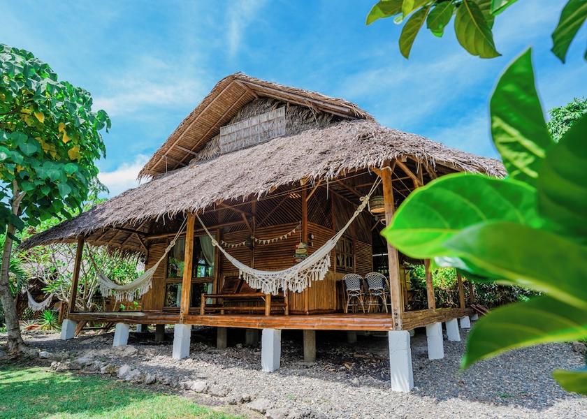 Central Visayas Moalboal Room