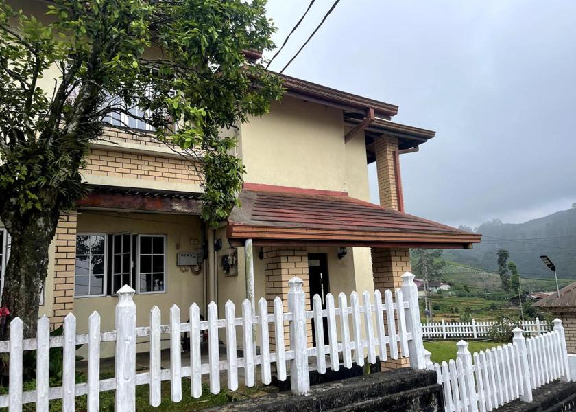 Nuwara Eliya District Nuwara Eliya surrounding environment