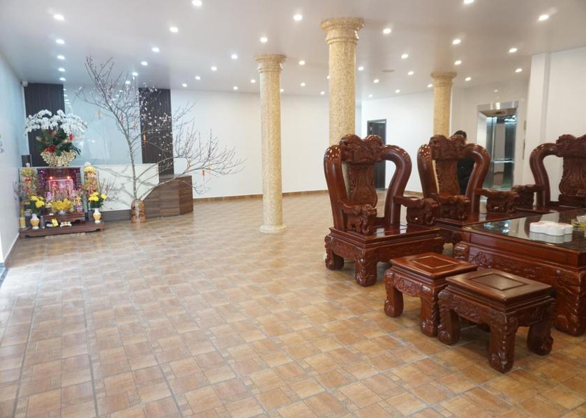  Haiphong lobby