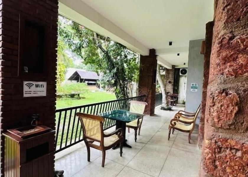 Western Province Seeduwa - Katunayake Outdoor dining