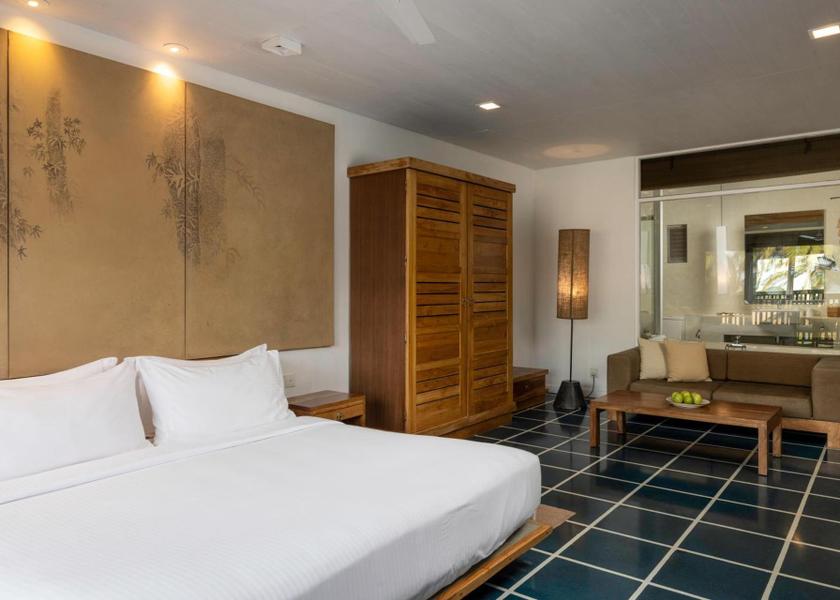 Gampaha District Negombo Deluxe Room with Sea View - 15% off at Center Point & Black Coral restaurants