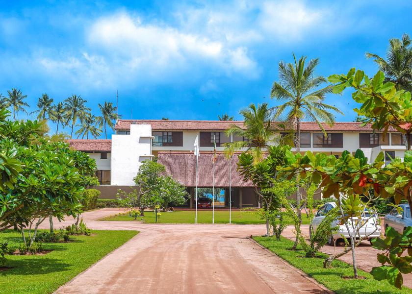 Kalutara District Wadduwa entrance