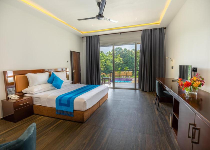 Central Province Sigiriya King Suite with Pool View