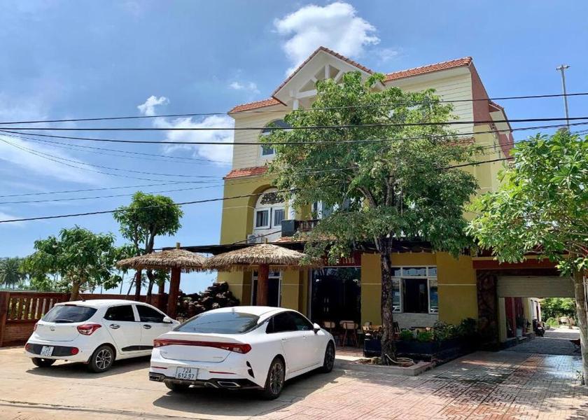 Ba Ria-Vung Tau Vung Tau exterior view