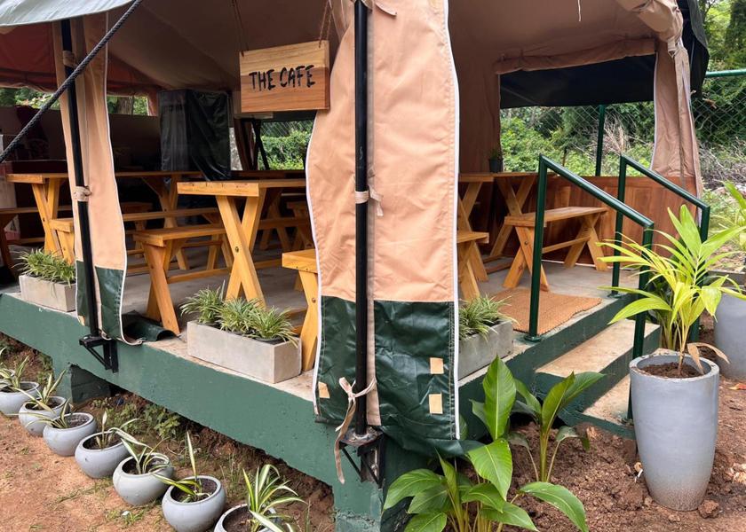 Hambantota District Tangalle food and beverages