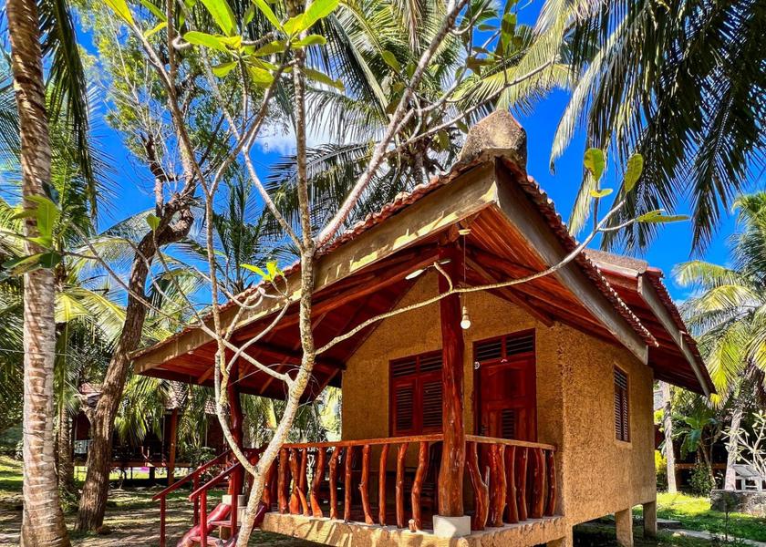 Hambantota District Tangalle garden