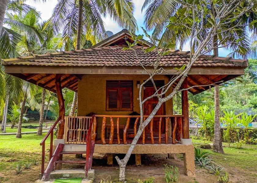 Hambantota District Tangalle balcony/terrace
