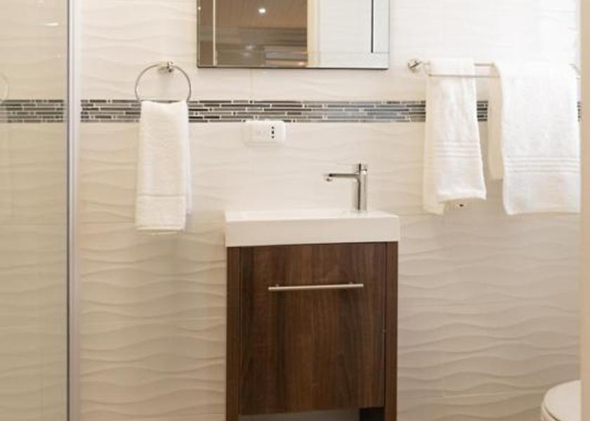 Eastern Cape Jeffreys Bay Deluxe Queen Room