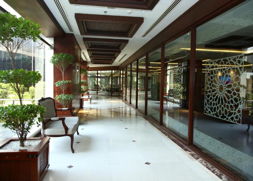  Lahore lobby