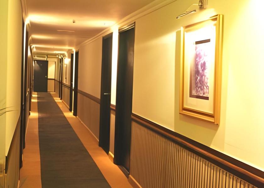  Lahore interior view