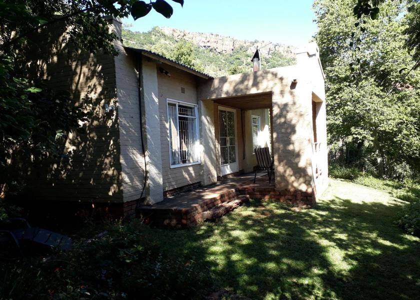 Mpumalanga Emgwenya garden