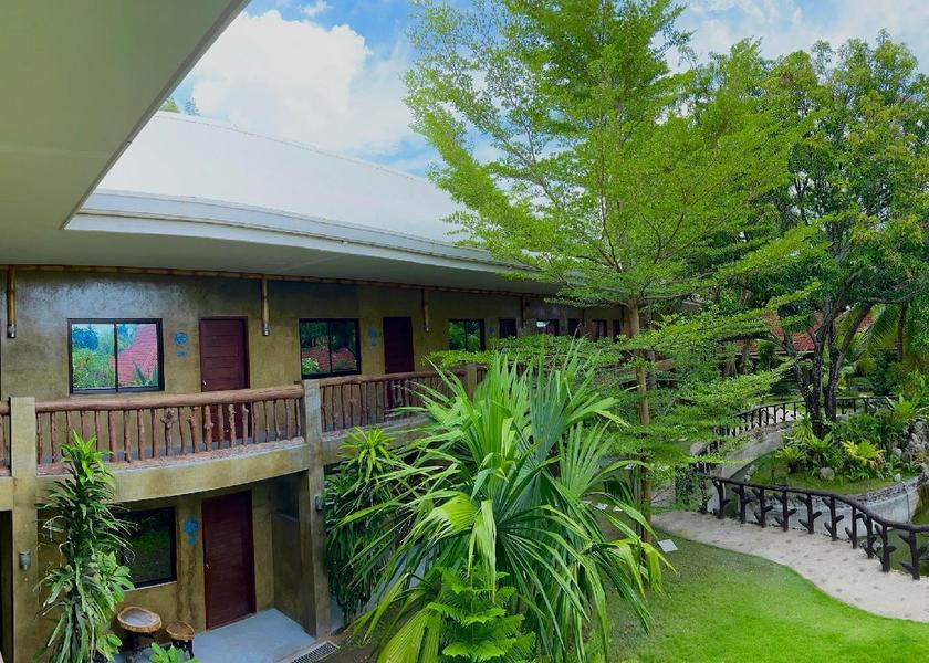 Central Visayas Dauin Hotel Exterior