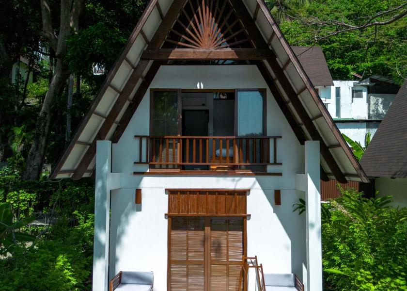  Puerto Galera Hotel Exterior