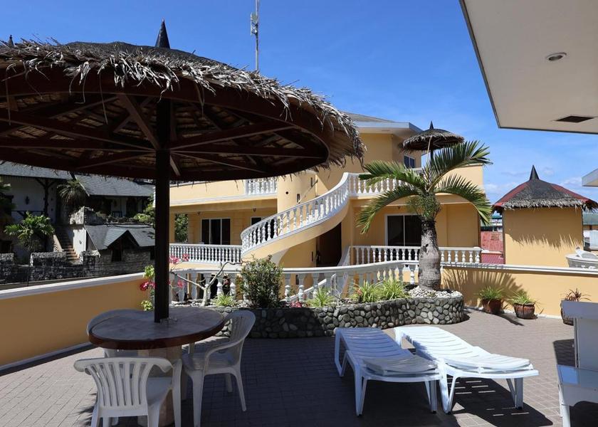  Puerto Galera balcony/terrace