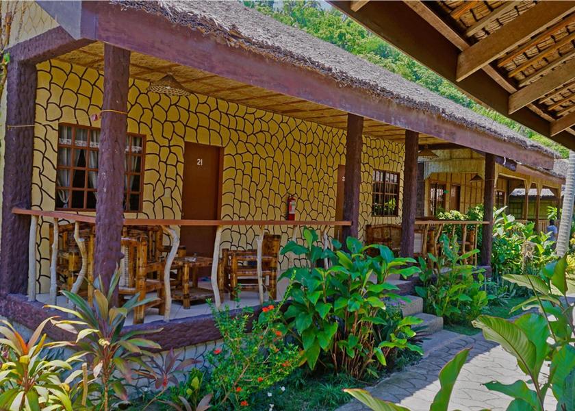  Puerto Galera Hotel Exterior
