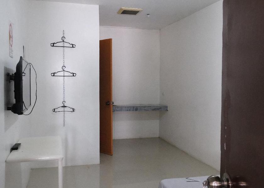 Central Luzon Tarlac Public Areas