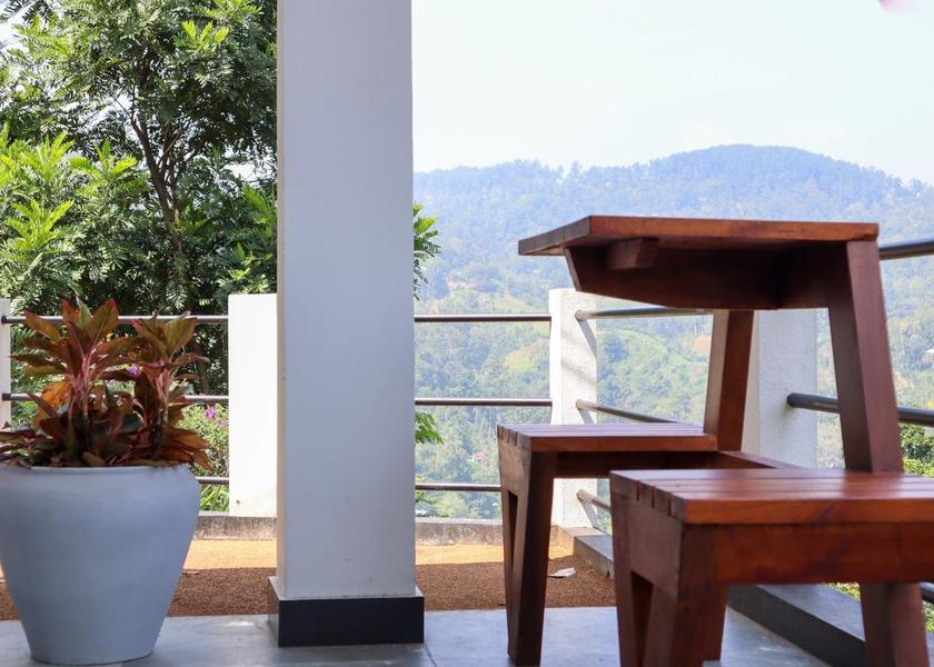Uva Province Ella Deluxe Room with Private Balcony