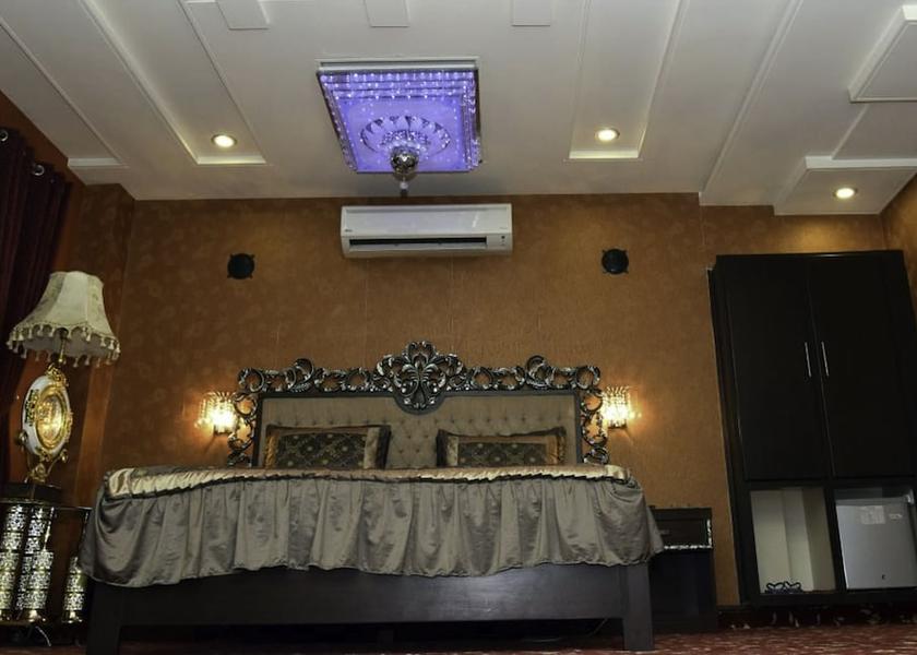 Punjab Sialkot Room