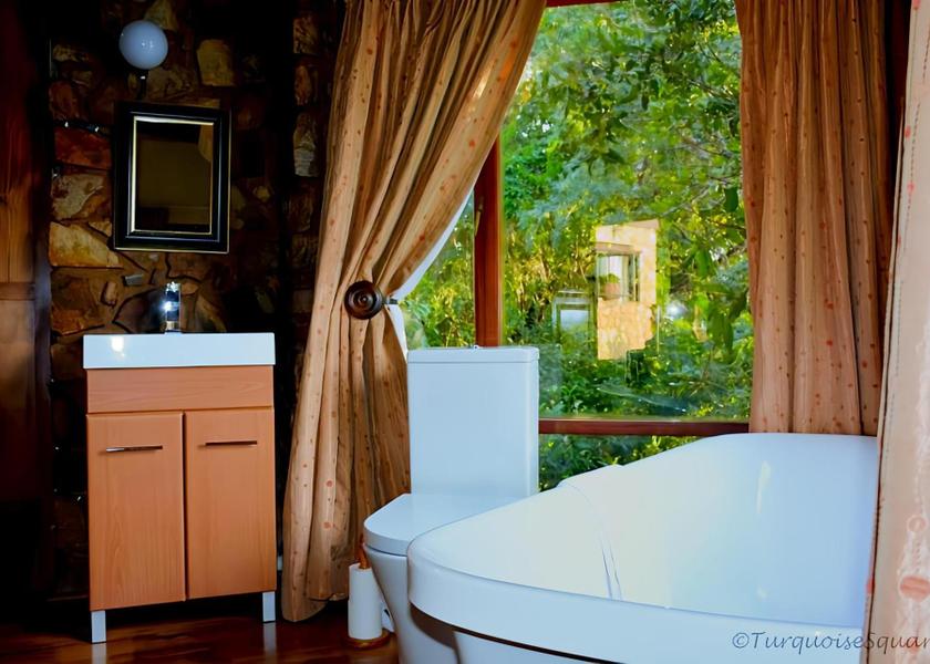 North West Hartbeespoort Superior Queen Room