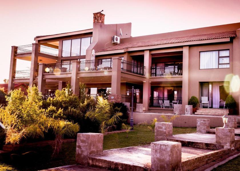 North West Hartbeespoort entrance