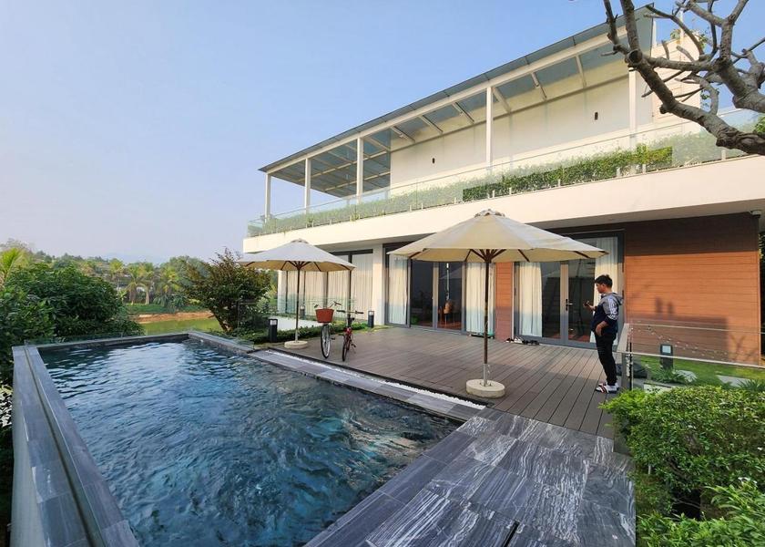 Vinh Phuc Phuc Yen swimming pool