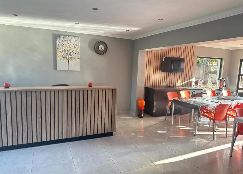 Mpumalanga Mashishing shared lounge/tv area